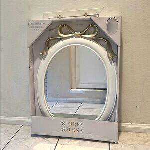 Bow Mirror